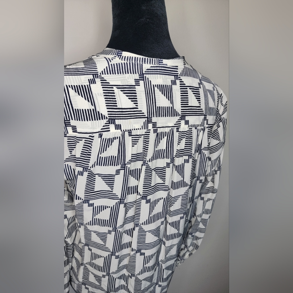 Joie Geometric pattern Silk Blouse - Picture 6 of 12